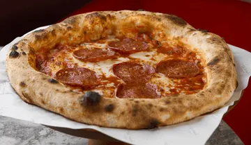 New york style pepperoni Pizza