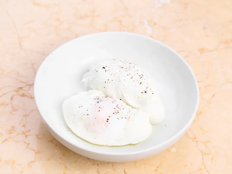 Huevos escalfados