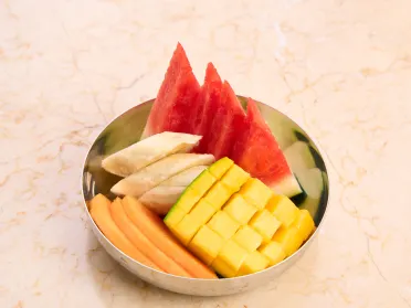 Piring buah musiman
