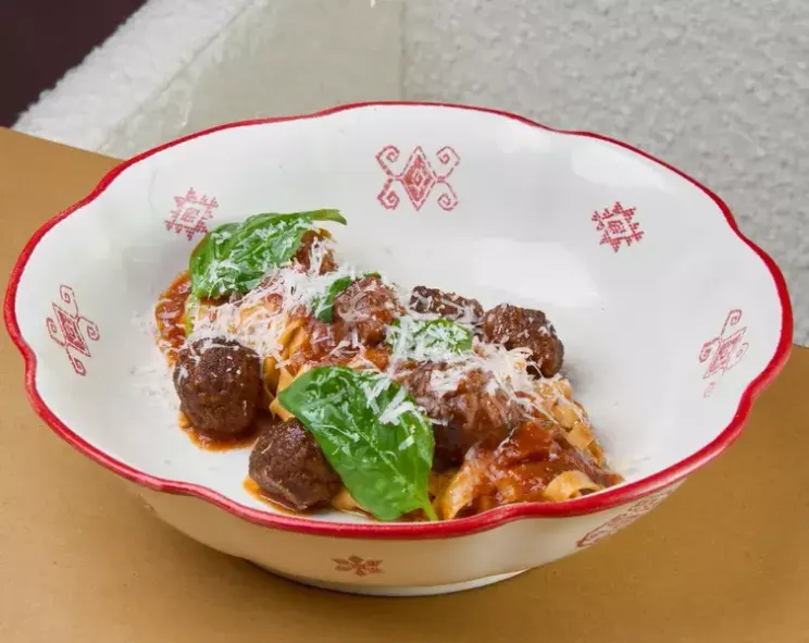 Spaghetti con polpette di manzo